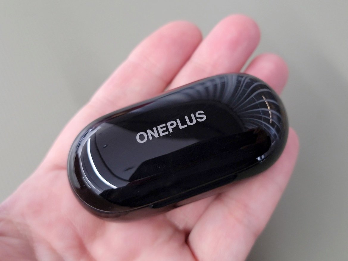 OnePlus Buds Z2 Review: Solid ANC Earbuds For Under $100