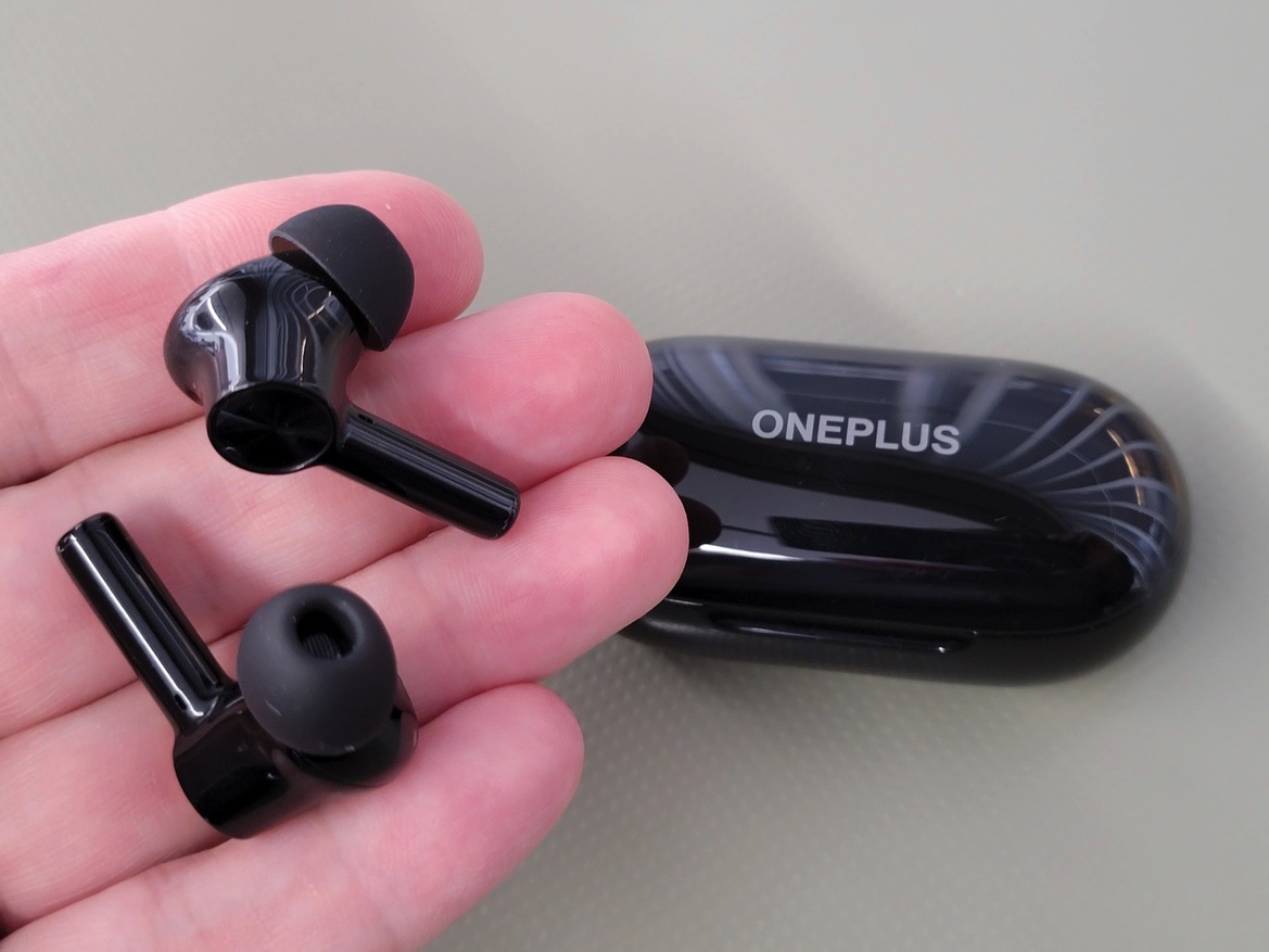 OnePlus Buds Z2 Review: Solid ANC Earbuds For Under $100