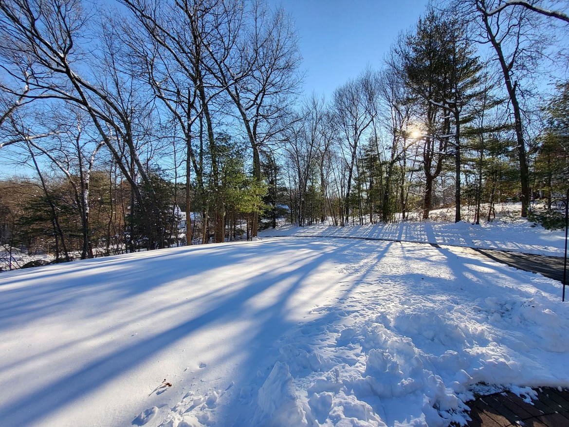 Samsung Galaxy S21 FE Review: Full-Featured Yet Affordable