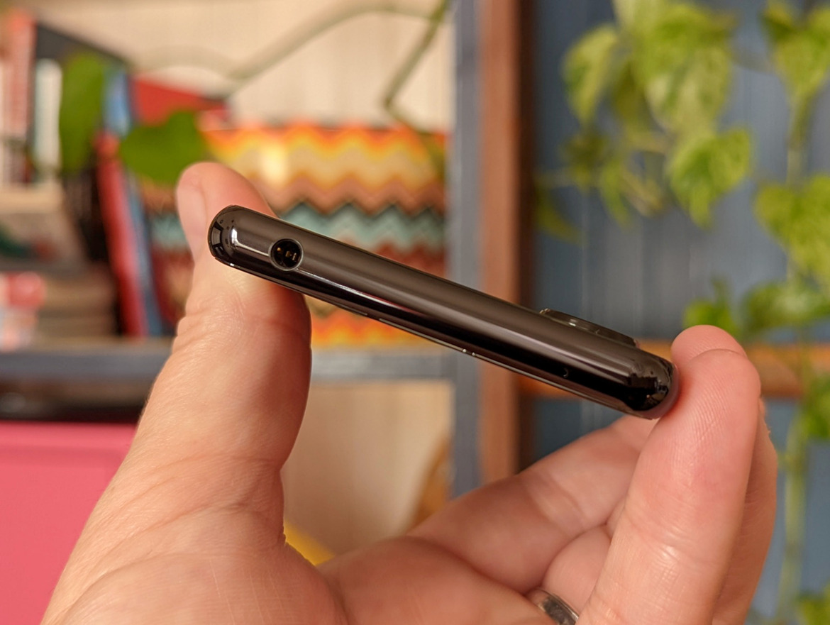 Sony Xperia 5 iii Review: Petite Android Phone With Camera Chops