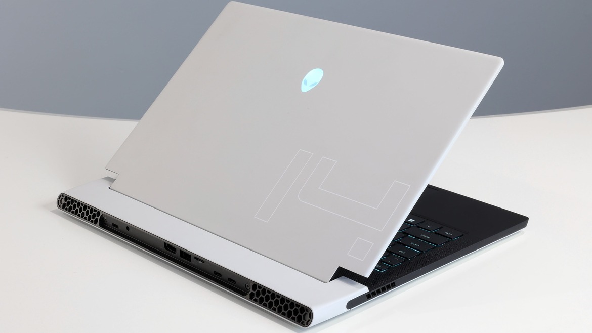 Alienware x14 Laptop Review: Potent, Petite Gaming Prowess