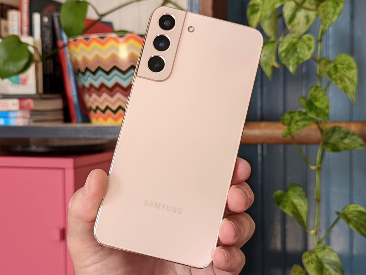 Samsung Galaxy S22 Ultra And S22+ Review: Ultimate Android Flagships