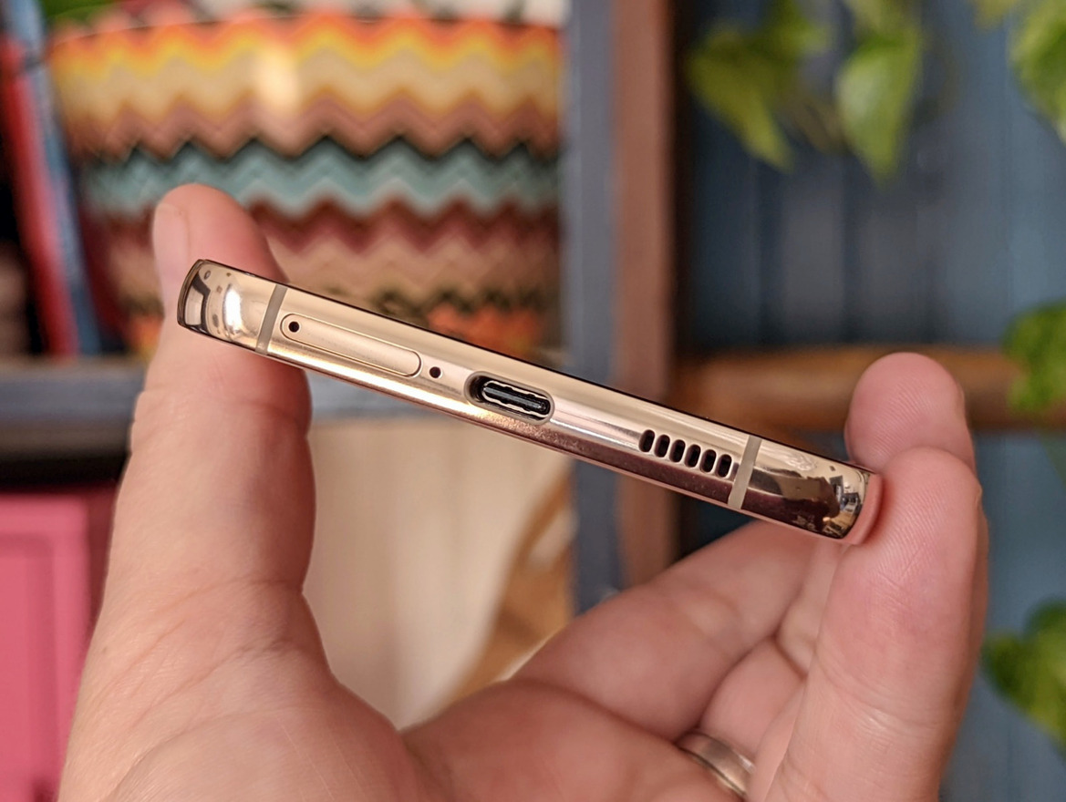 Samsung Galaxy S22 Ultra And S22+ Review: Ultimate Android Flagships