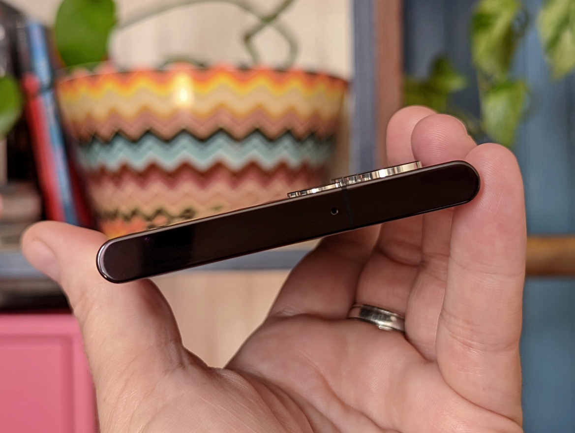 Samsung Galaxy S22 Ultra And S22+ Review: Ultimate Android Flagships