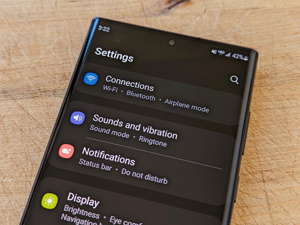 Samsung Galaxy S22 Ultra And S22+ Review: Ultimate Android Flagships