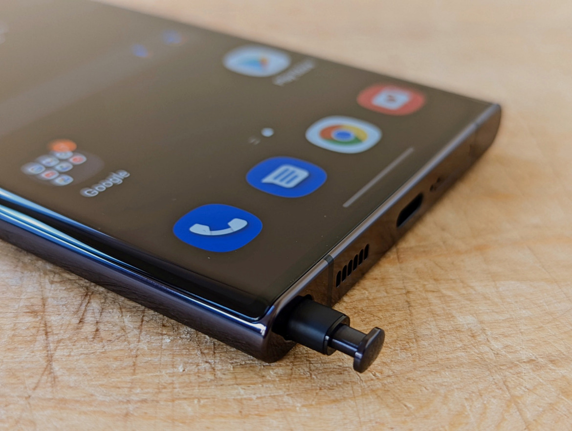 Samsung Galaxy S22 Ultra And S22+ Review: Ultimate Android Flagships