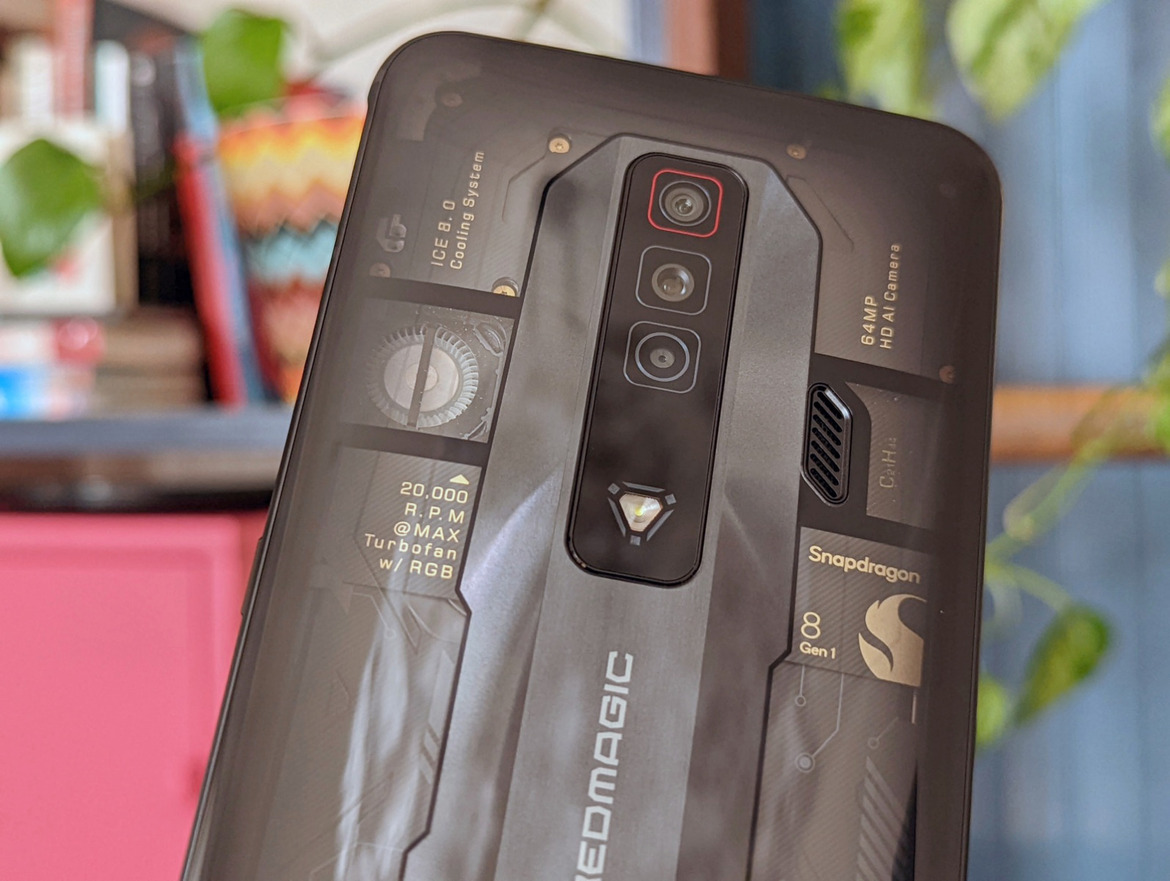 RedMagic 7 Review: A Crazy-Fast, Affordable Snapdragon Gaming Phone