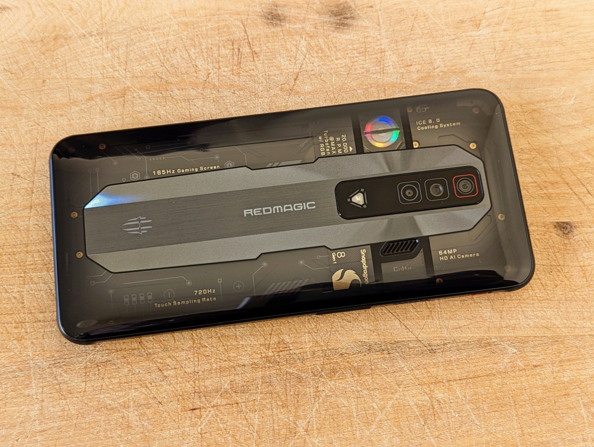 RedMagic 7 Review: A Crazy-Fast, Affordable Snapdragon Gaming Phone