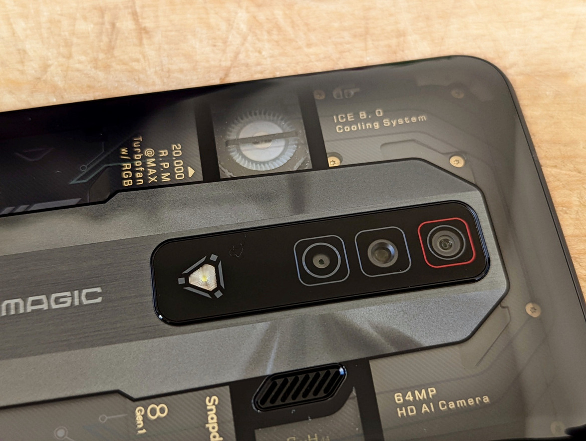 RedMagic 7 Review: A Crazy-Fast, Affordable Snapdragon Gaming Phone