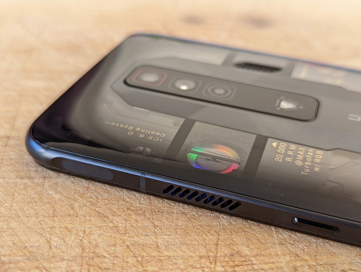 RedMagic 7 Review: A Crazy-Fast, Affordable Snapdragon Gaming Phone