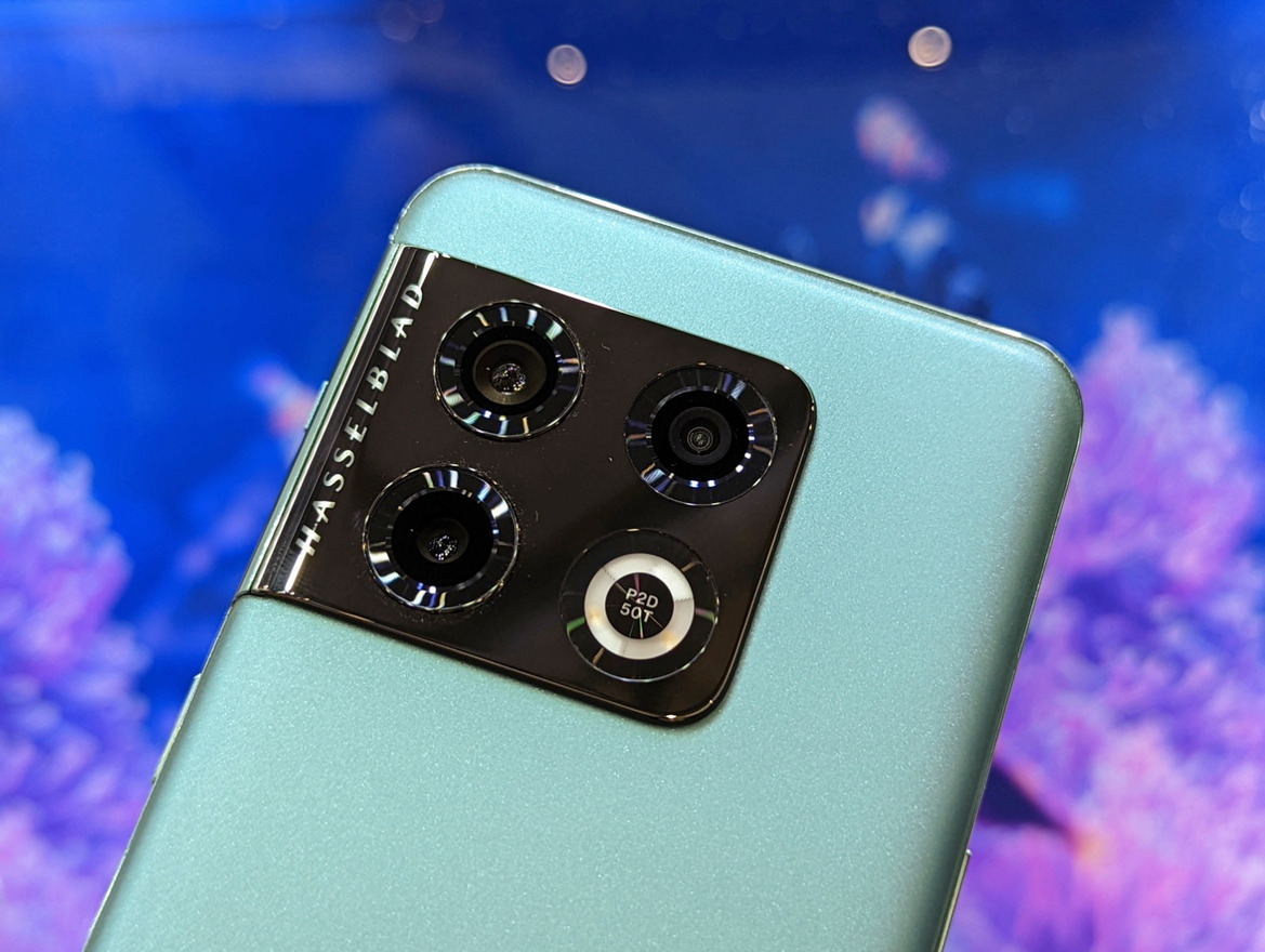 OnePlus 10 Pro Review: A Solid Android Flagship With Innovative Cameras