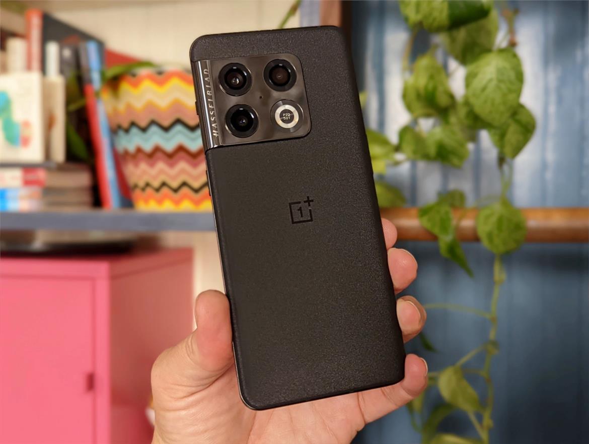 OnePlus 10 Pro Review: A Solid Android Flagship With Innovative Cameras