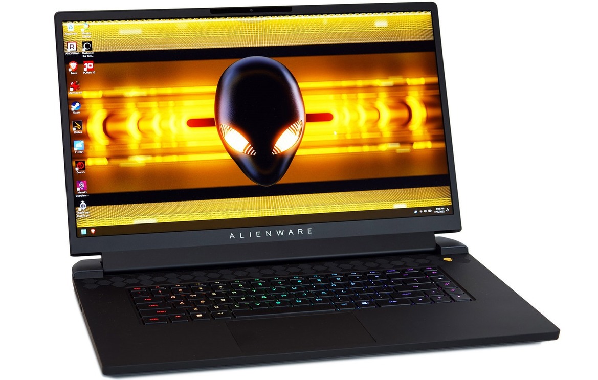 Alienware m17 R5 Review: AMD Advantage Gaming Laptop Shines