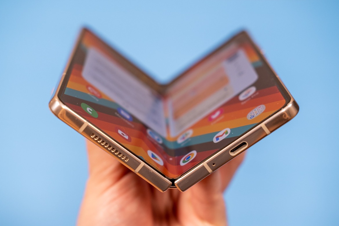 Samsung Galaxy Z Fold 4 Review: A Fabulous Foldable Phone