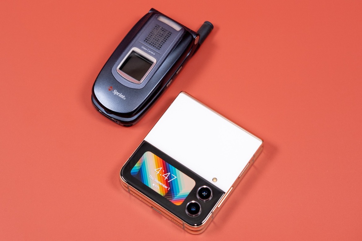 Samsung Galaxy Z Flip 4 Review: A Fun Fashionable Foldable