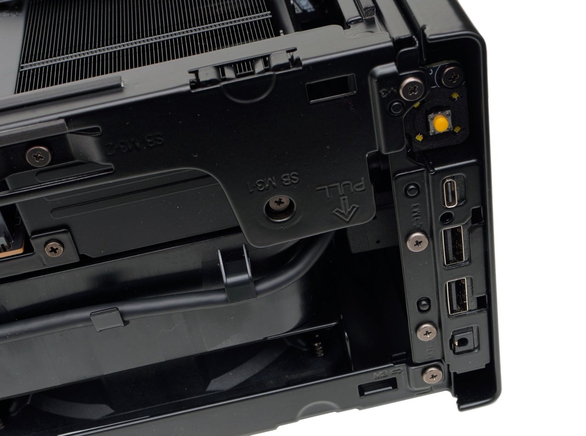 Intel NUC 13 Extreme PC Review: Raptor Canyon Pushes Limits
