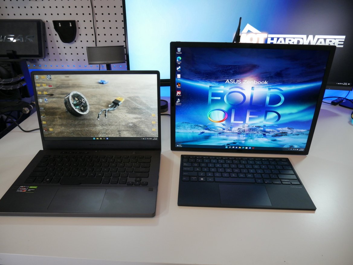 ASUS Zenbook 17 Fold OLED Review: Premium, Feature-Rich Foldable