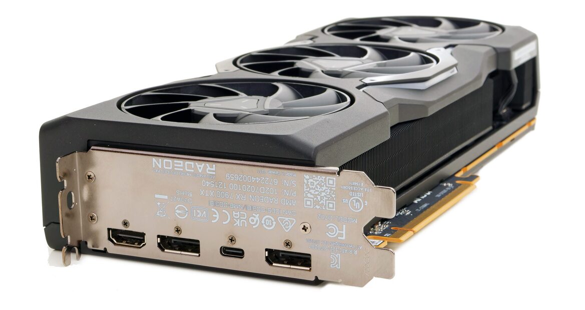 AMD Radeon RX 7900 XTX & 7900 XT Review: RDNA 3 Brings Big Gains