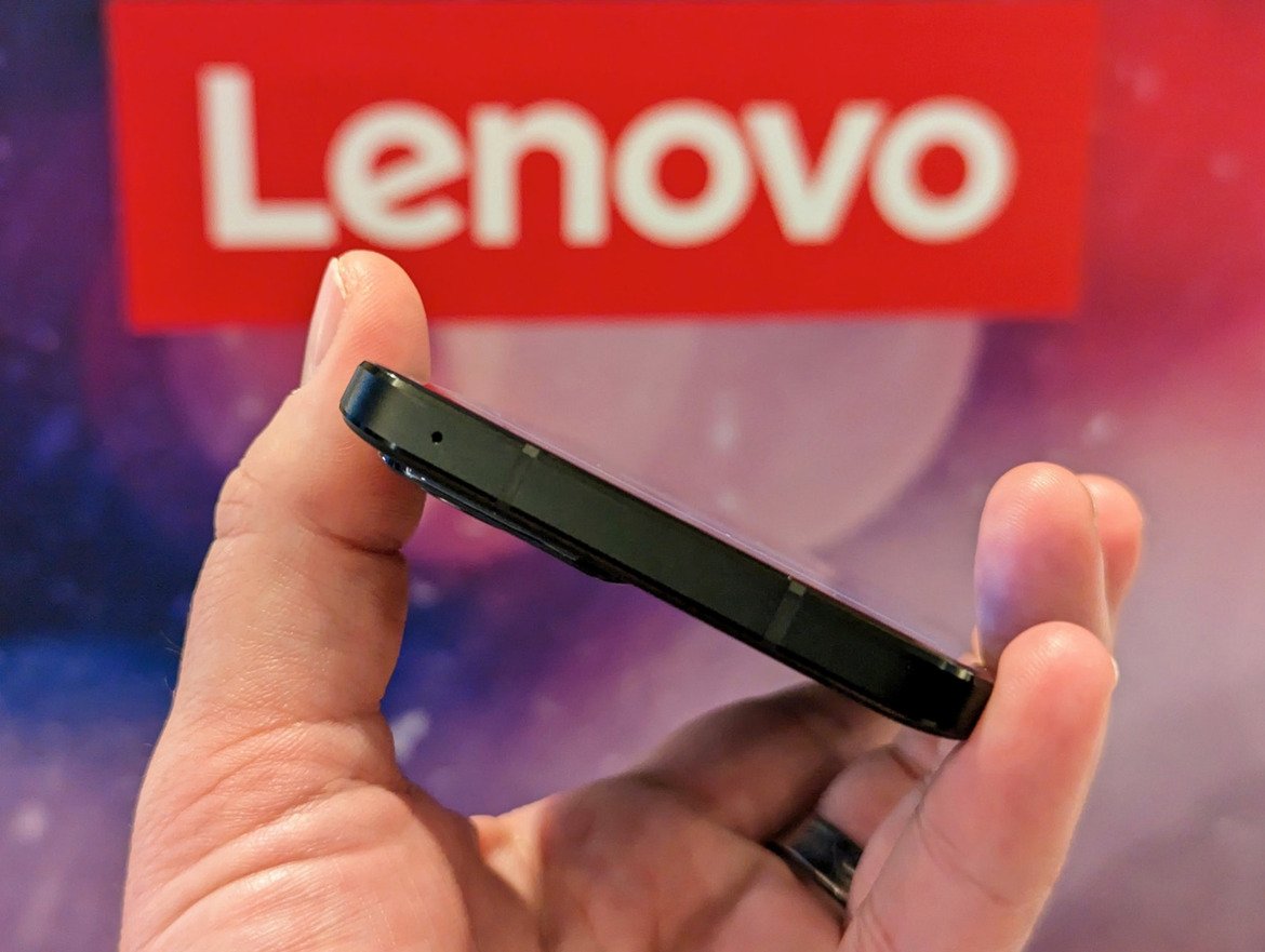 Lenovo ThinkPad DNA Comes To Android: ThinkPhone By Motorola Hands-On First Look