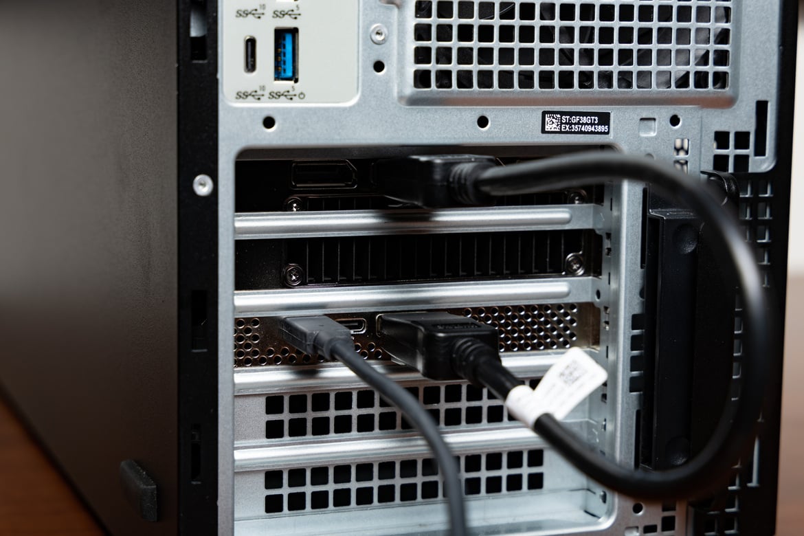 Dell Precision 7865 Workstation Review: Cool & Quiet 64-Core Powerhouse
