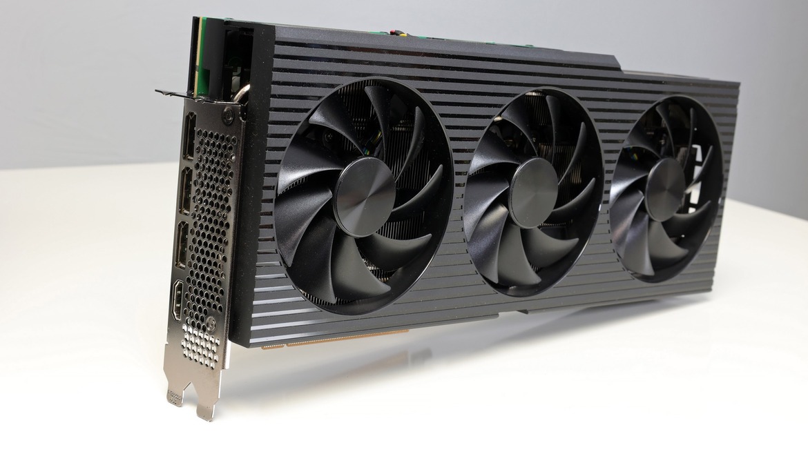 Alienware Aurora R15 Gaming PC Review: Re-Designed For Peak Performance