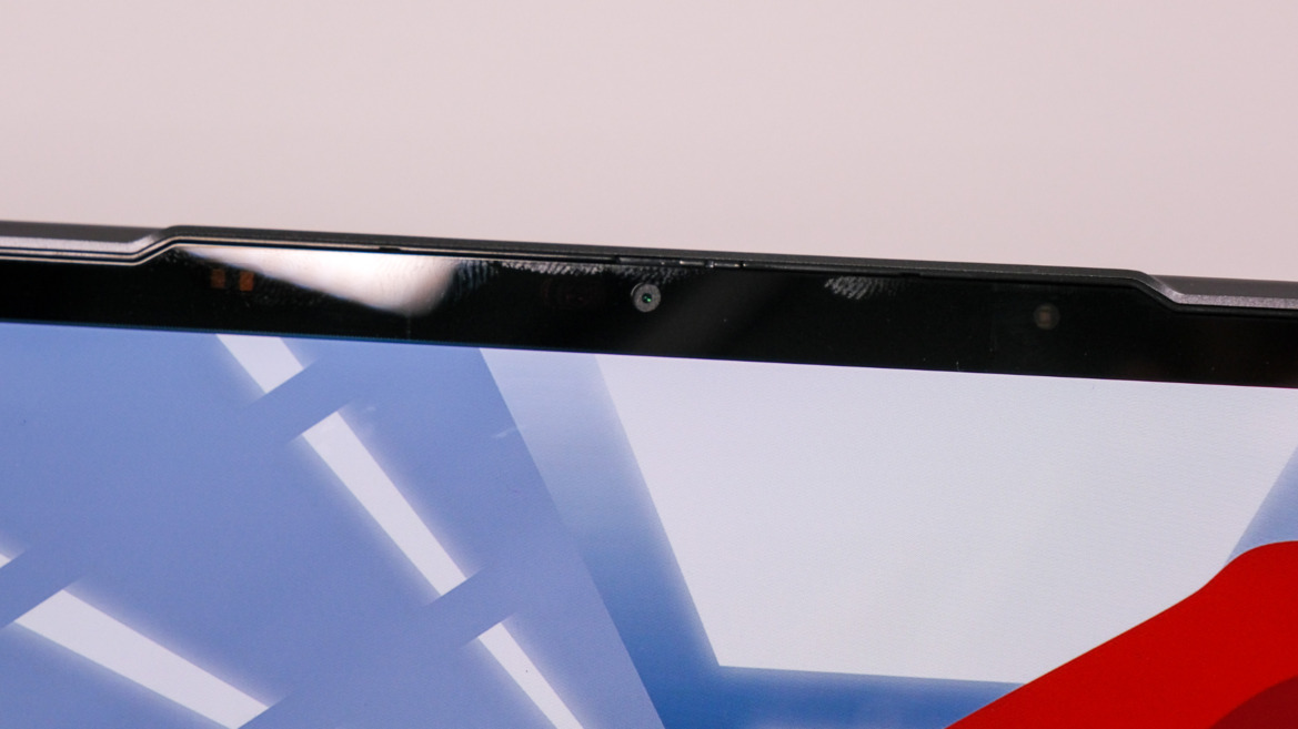 Lenovo Yoga 9i Gen 8 Review: 14-Inch 2-In-1 Laptop Excellence