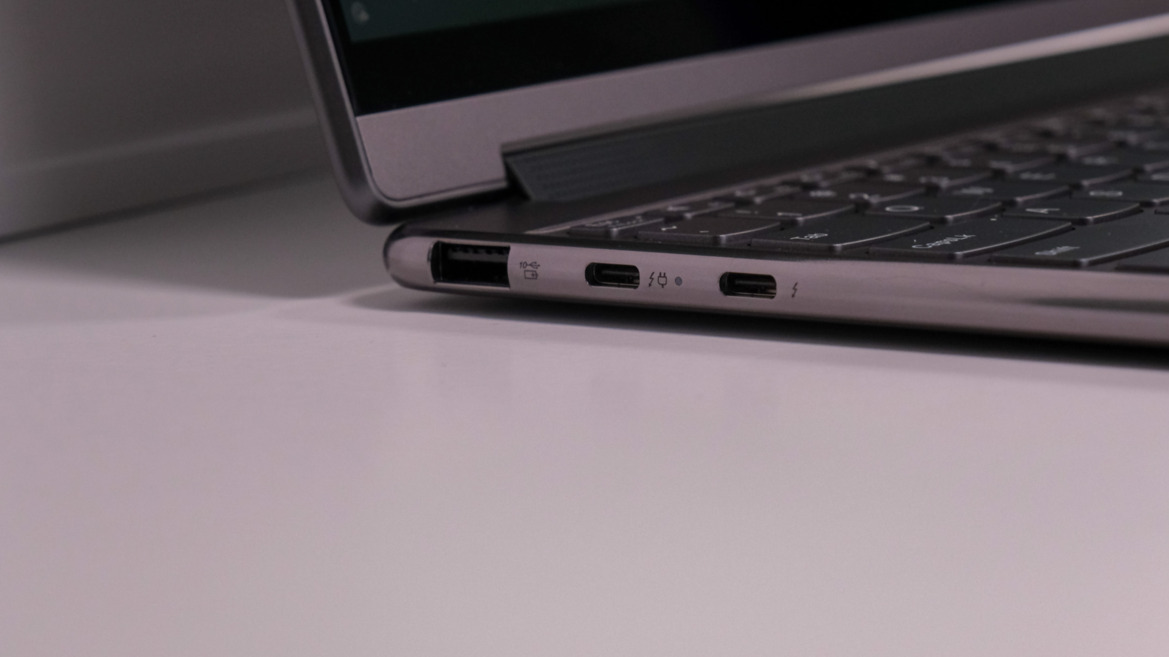 Lenovo Yoga 9i Gen 8 Review: 14-Inch 2-In-1 Laptop Excellence