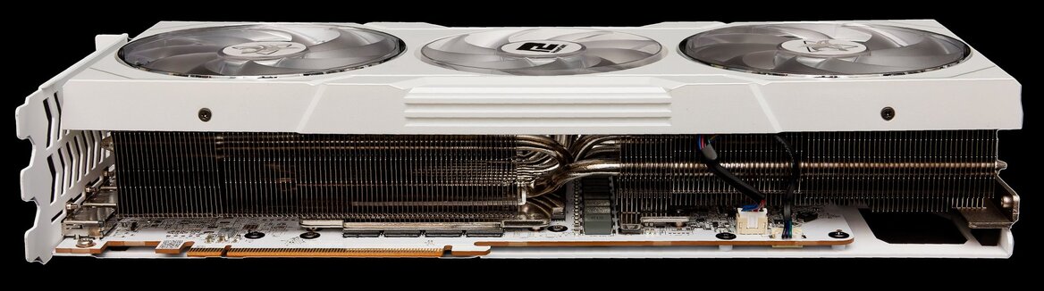 PowerColor Hellhound Radeon RX 7900 XTX Spectral White Review