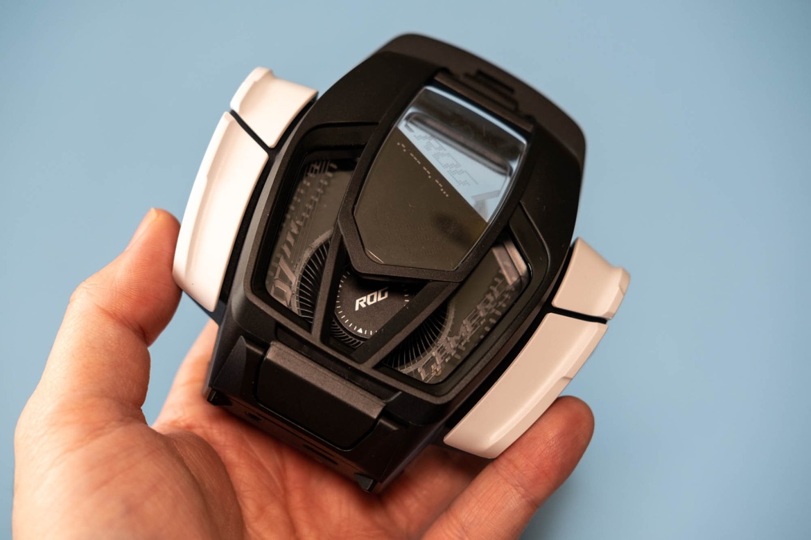 ASUS ROG Phone 7 Ultimate Review: A Mobile Gaming Powerhouse