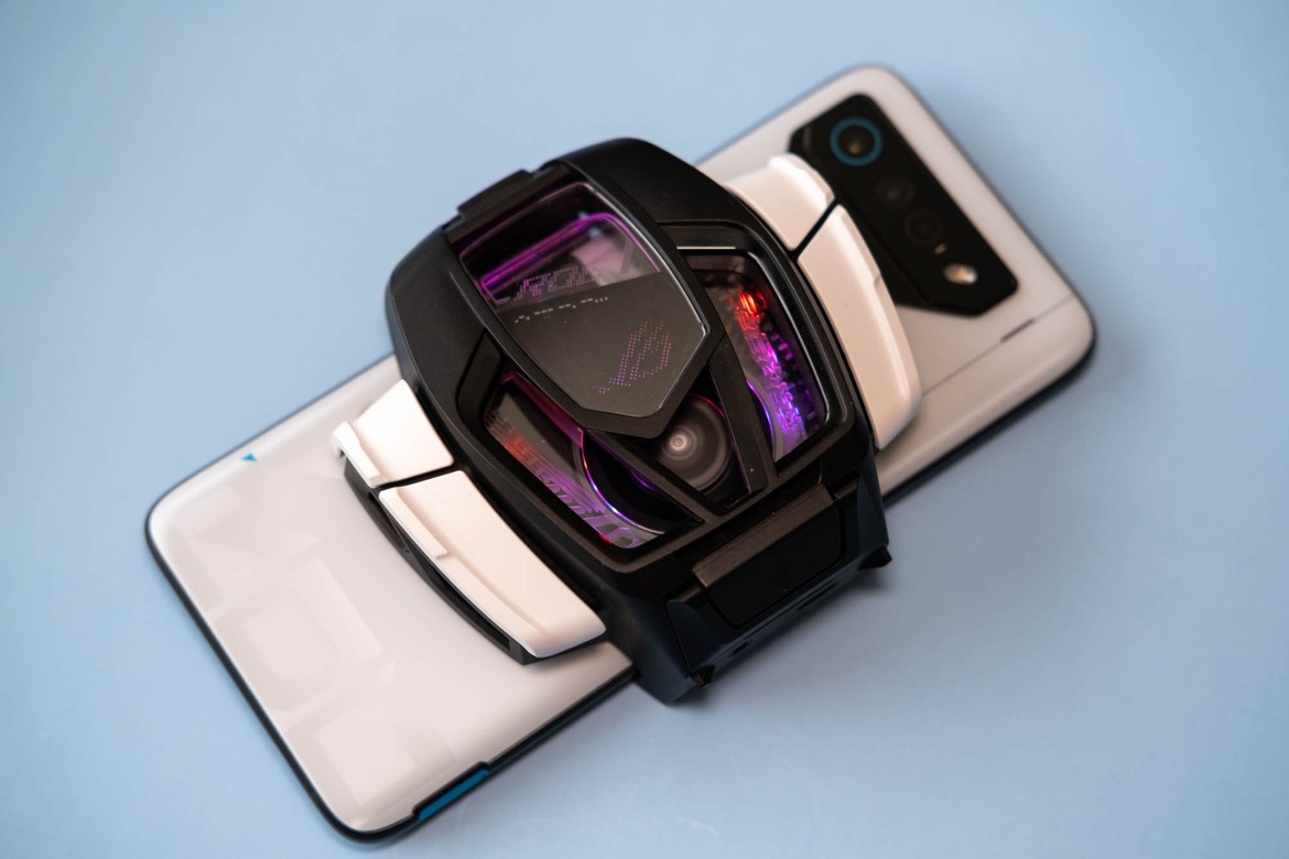 ASUS ROG Phone 7 Ultimate Review: A Mobile Gaming Powerhouse