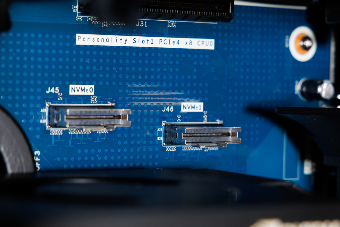 HP Z8 Fury G5 Workstation Review: Xeon W & Quad RTX A6000 Power