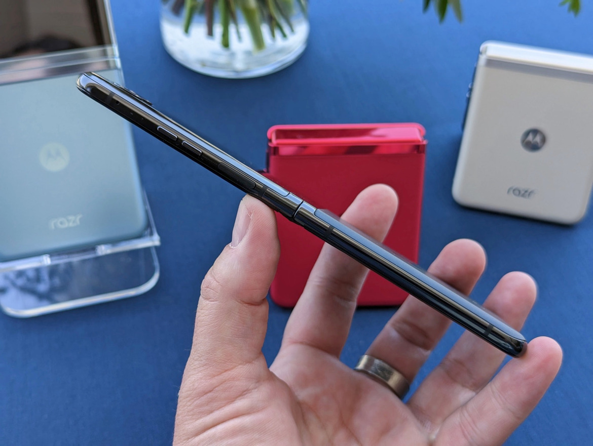 Motorola Razr+ (2023) Review: The Folding Flip Phone, Reinvented