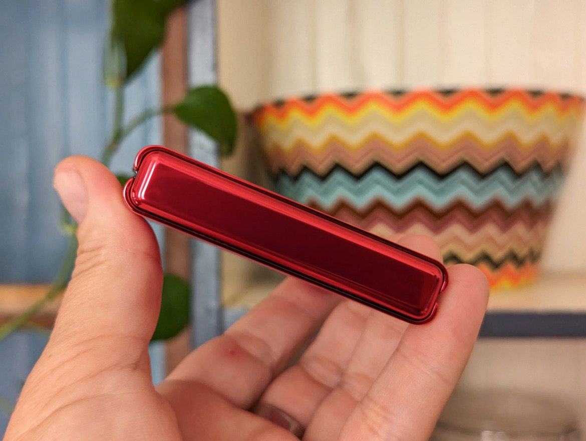 Motorola Razr+ (2023) Review: The Folding Flip Phone, Reinvented