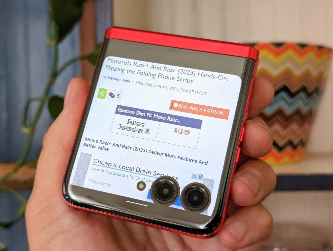 Motorola Razr+ (2023) Review: The Folding Flip Phone, Reinvented