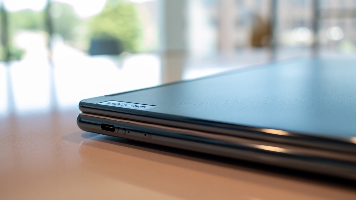 Lenovo Yoga Book 9i Review: A Dual Display Laptop Done Right