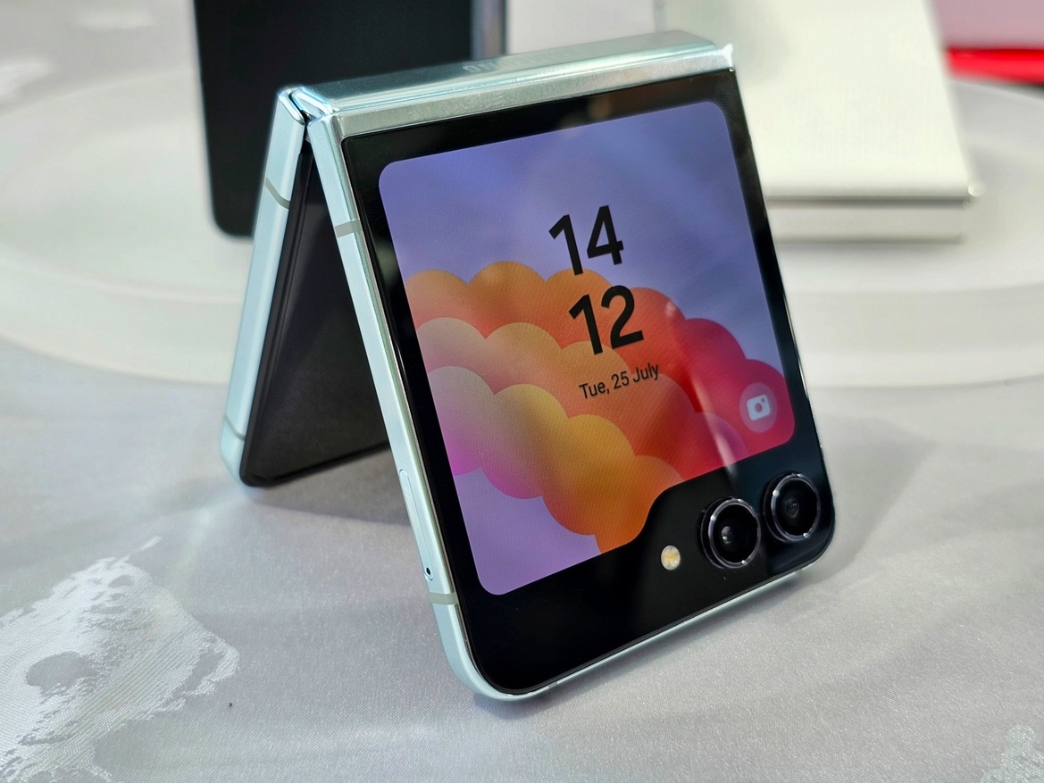 Samsung Galaxy Z Flip5 And Z Fold5 Hands-On: Refining The Folding Phone Formula