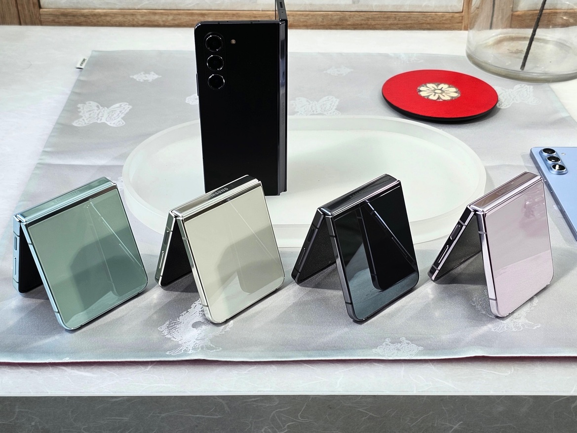 Samsung Galaxy Z Flip5 And Z Fold5 Hands-On: Refining The Folding Phone Formula