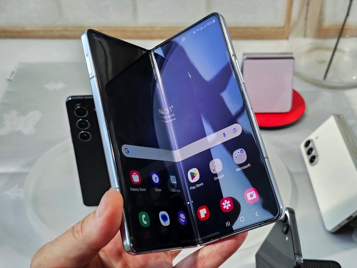 Samsung Galaxy Z Flip5 And Z Fold5 Hands-On: Refining The Folding Phone Formula