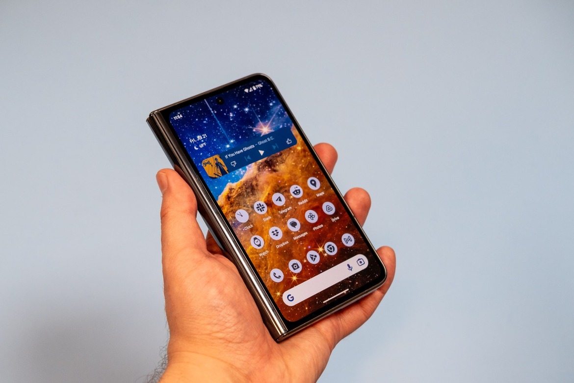 Google Pixel Fold Review: A Foldable Galaxy Rival With Trade-Offs