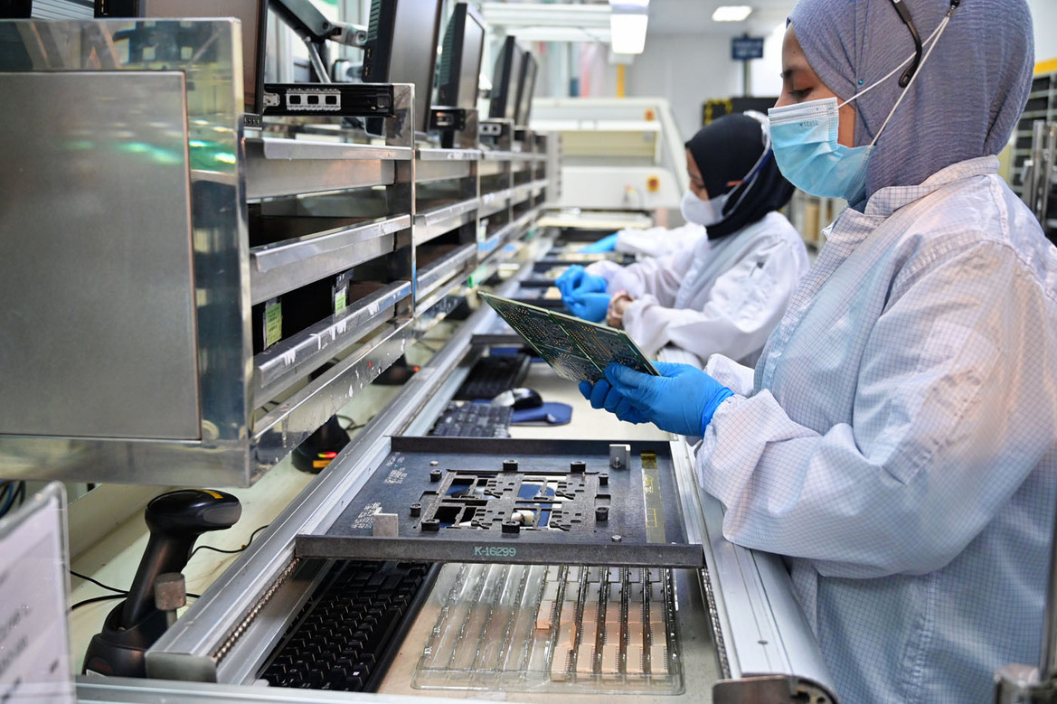 Intel Tech Tour Malaysia: Behind The Scenes Of Cutting-Edge Chip Manufacturing