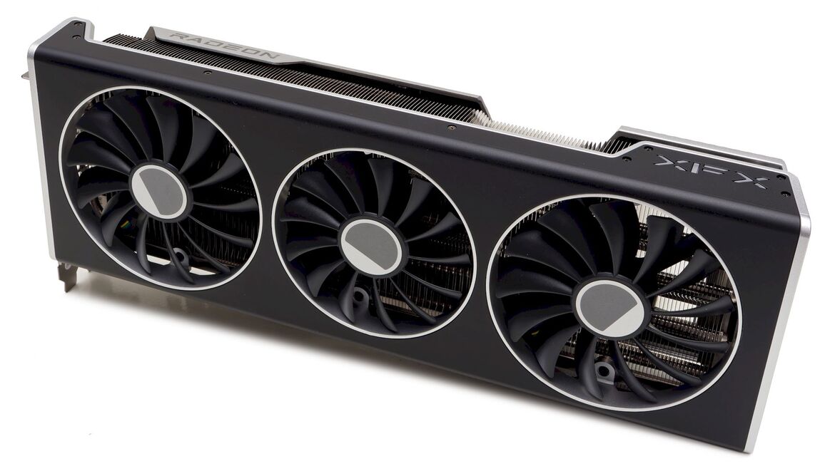Radeon RX 7800 XT And 7700 XT Review: Midrange AMD Gaming GPUs Put To The Test