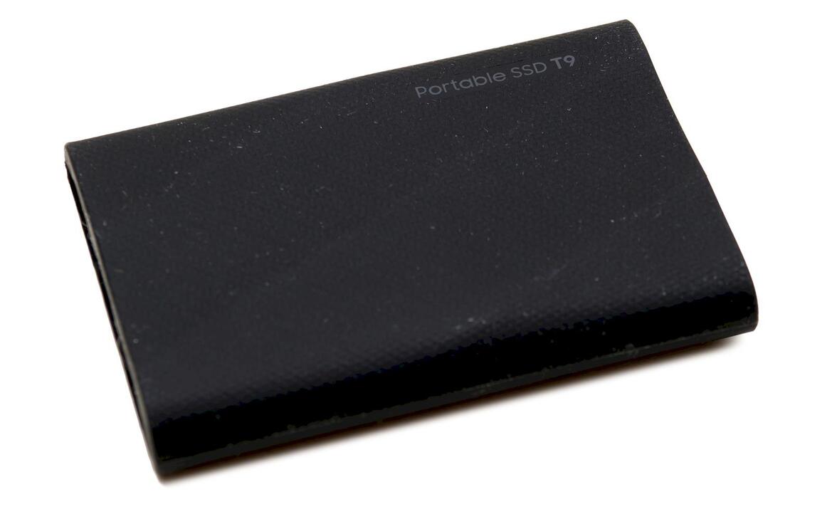 Samsung T9 Portable SSD Review: Rugged, Fast, Petite Storage