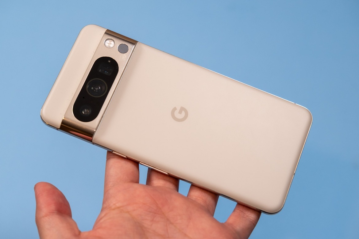 Pixel 8 And Pixel 8 Pro Review: Artificially Intelligent, Naturally Elegant