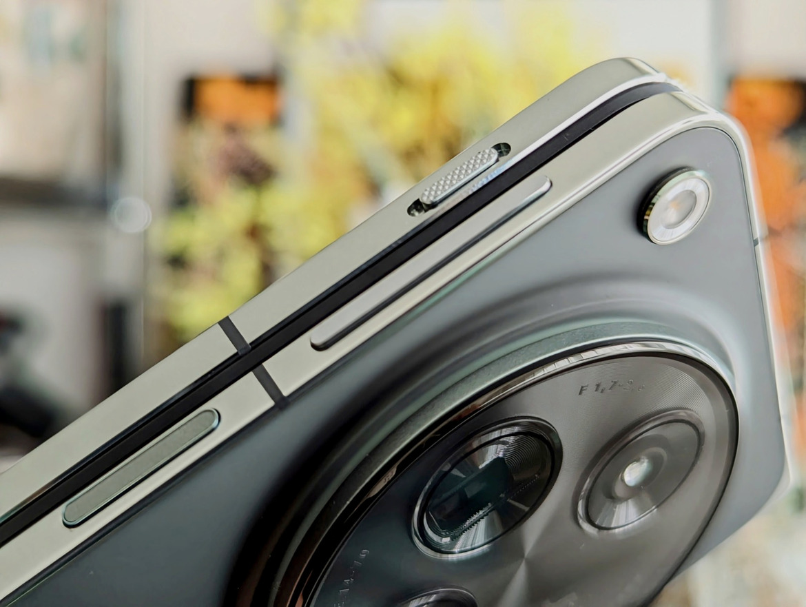 OnePlus Open Review: This Folding Phone Puts All Others On Notice