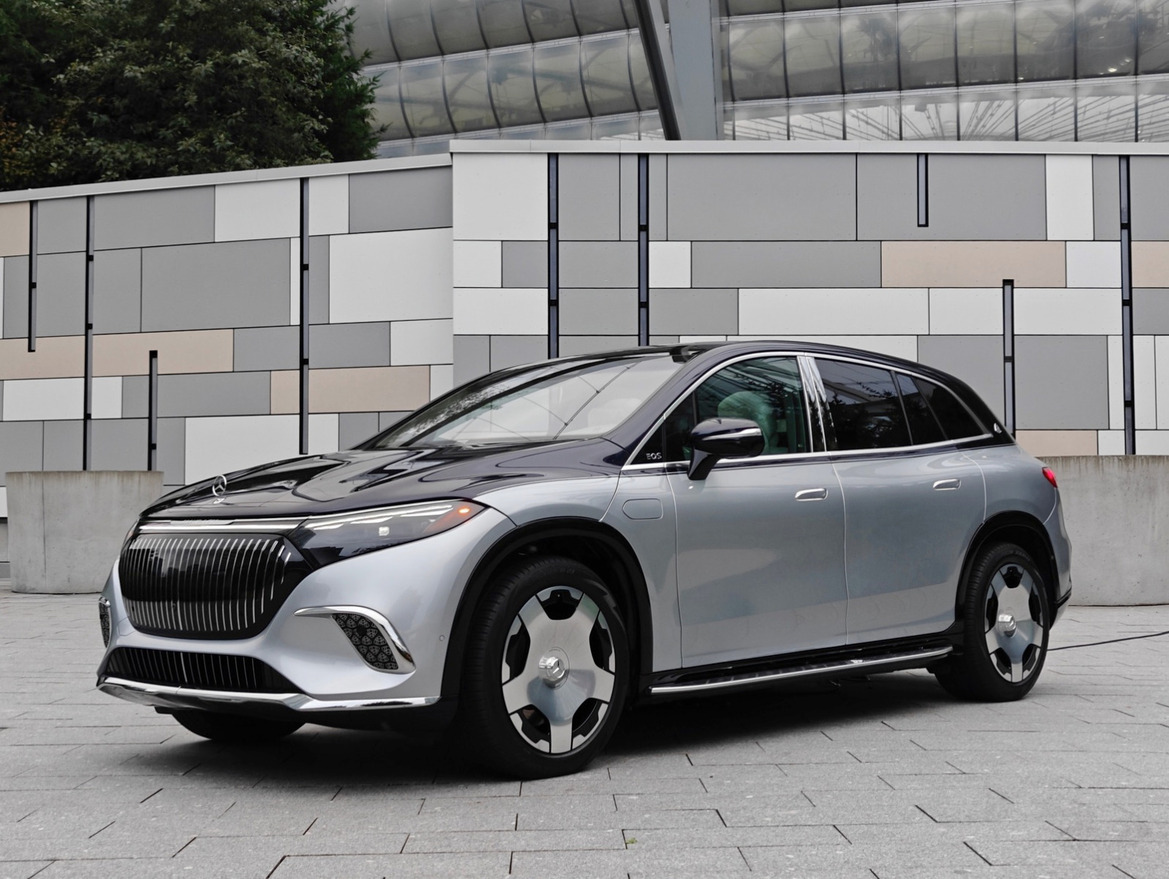 OnePlus Open Review: This Folding Phone Puts All Others On Notice