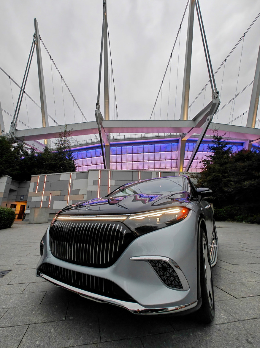 OnePlus Open Review: This Folding Phone Puts All Others On Notice