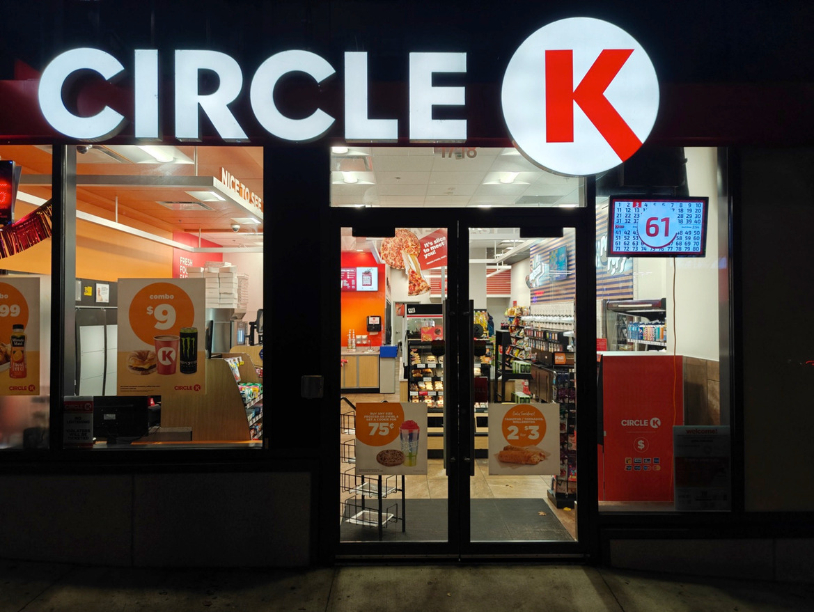 OnePlus Open Review: This Folding Phone Puts All Others On Notice