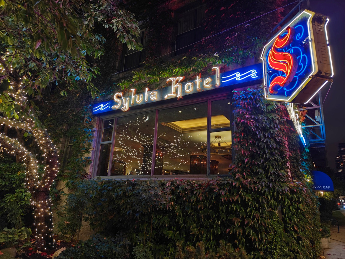 OnePlus Open Review: This Folding Phone Puts All Others On Notice