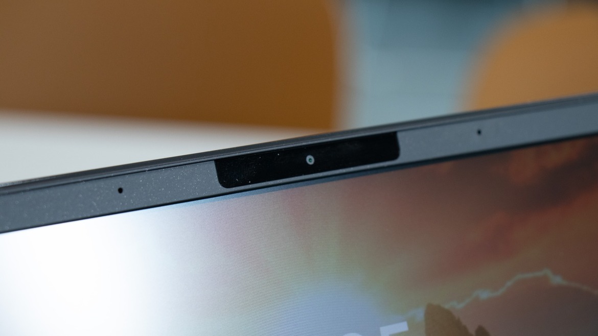 Alienware m16 R2 Review: A Multi-Purpose Sleeper Gaming Laptop