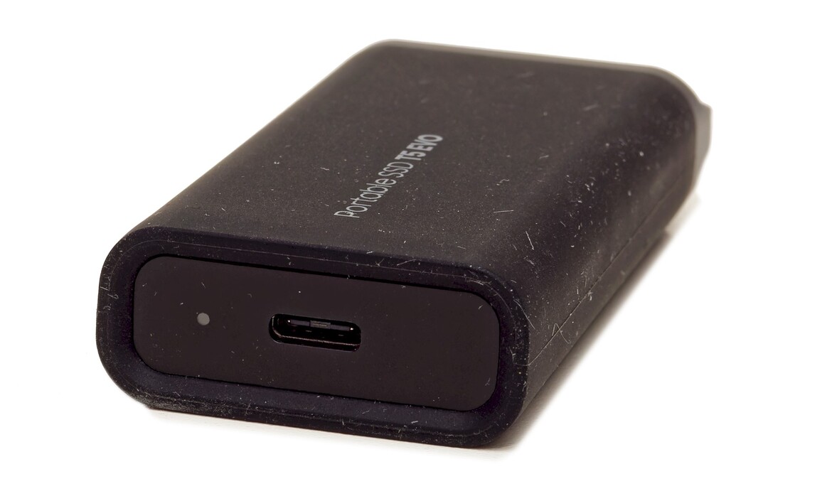 Samsung T5 EVO 8TB SSD Review: Big, Rugged External Storage